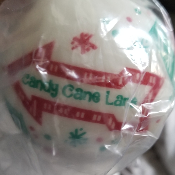 Bronner's Santa's Workshop Christmas Ornament - Picture 7 of 7